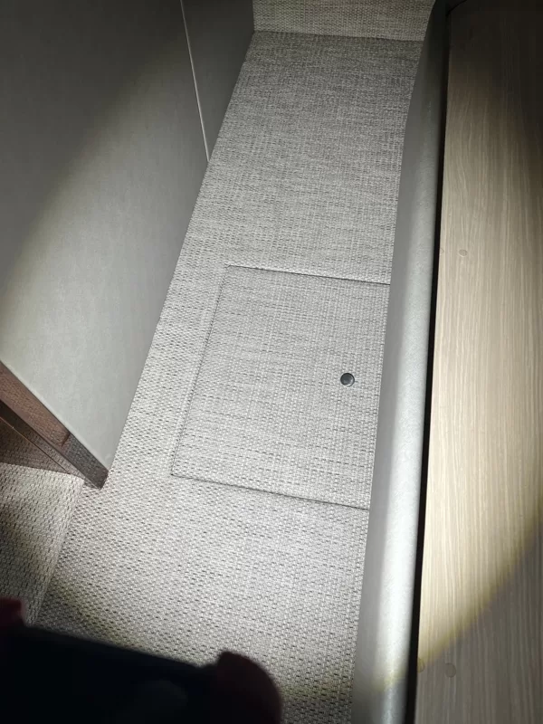 Vinyl Flooring on a Sunseeker 55