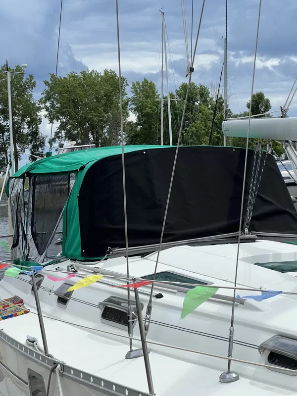 Dodger, Bimini, Connector, Enclosure Beneteau 40